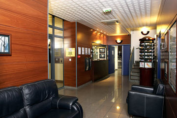 Comfort Suites Cannes Mandelieu Exteriér fotografie