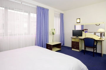 Comfort Suites Cannes Mandelieu Exteriér fotografie